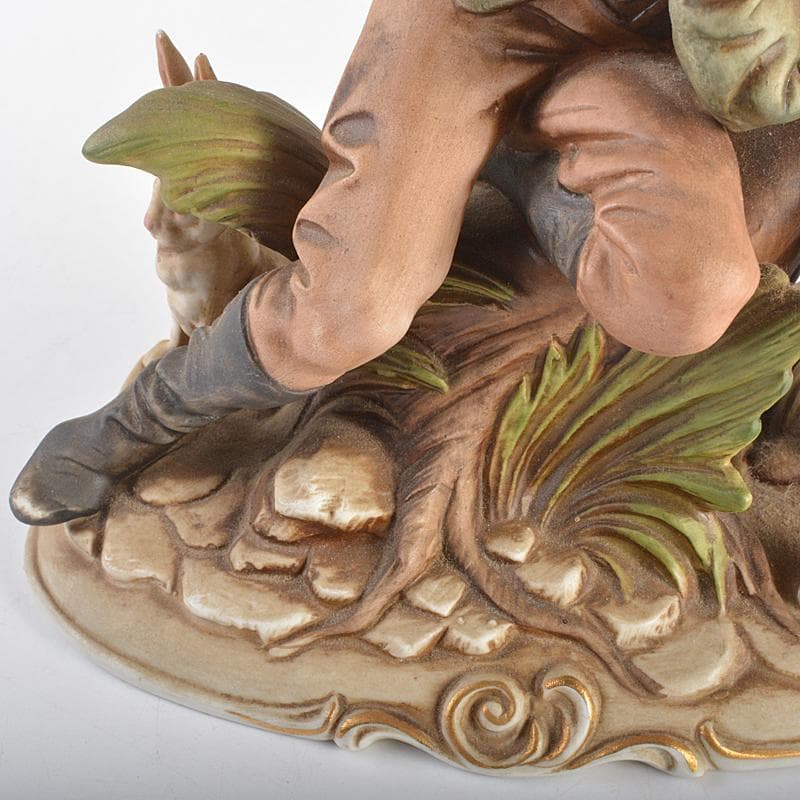 イタリア製　カポディモンテ　フィギュリン　陶人形　置物　V　R7065