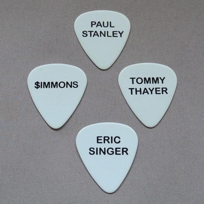 KISS 2023 ニューヨーク Final Show 全メンバー ギターピック