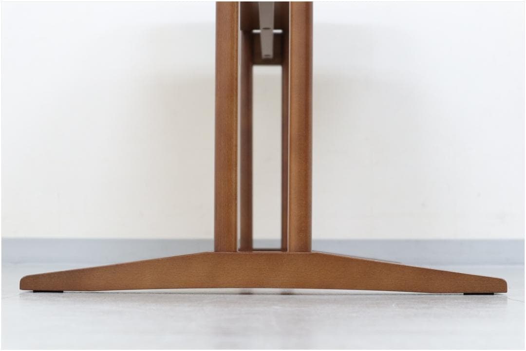 極美品 カリモク60 カフェテーブル1200 ウォールナット 机 テーブル