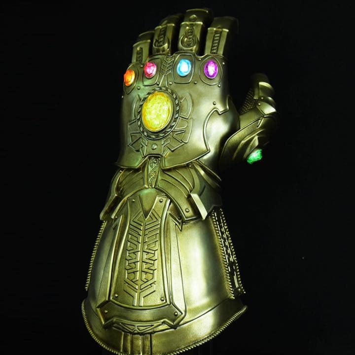 【値下げ】ホットトイズライフサイズ1/1スケール インフィニティ・ガントレット