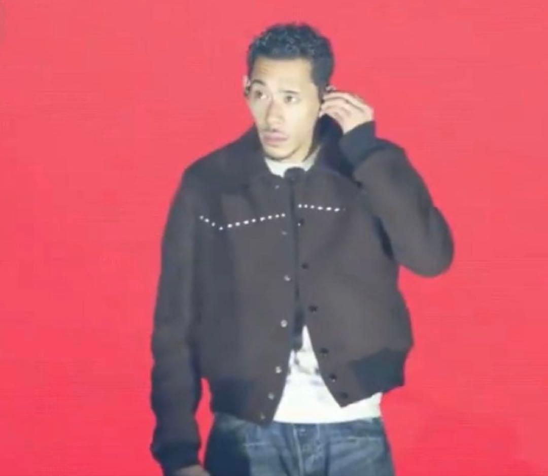 lamersphere Black Studs Jacket io 着用