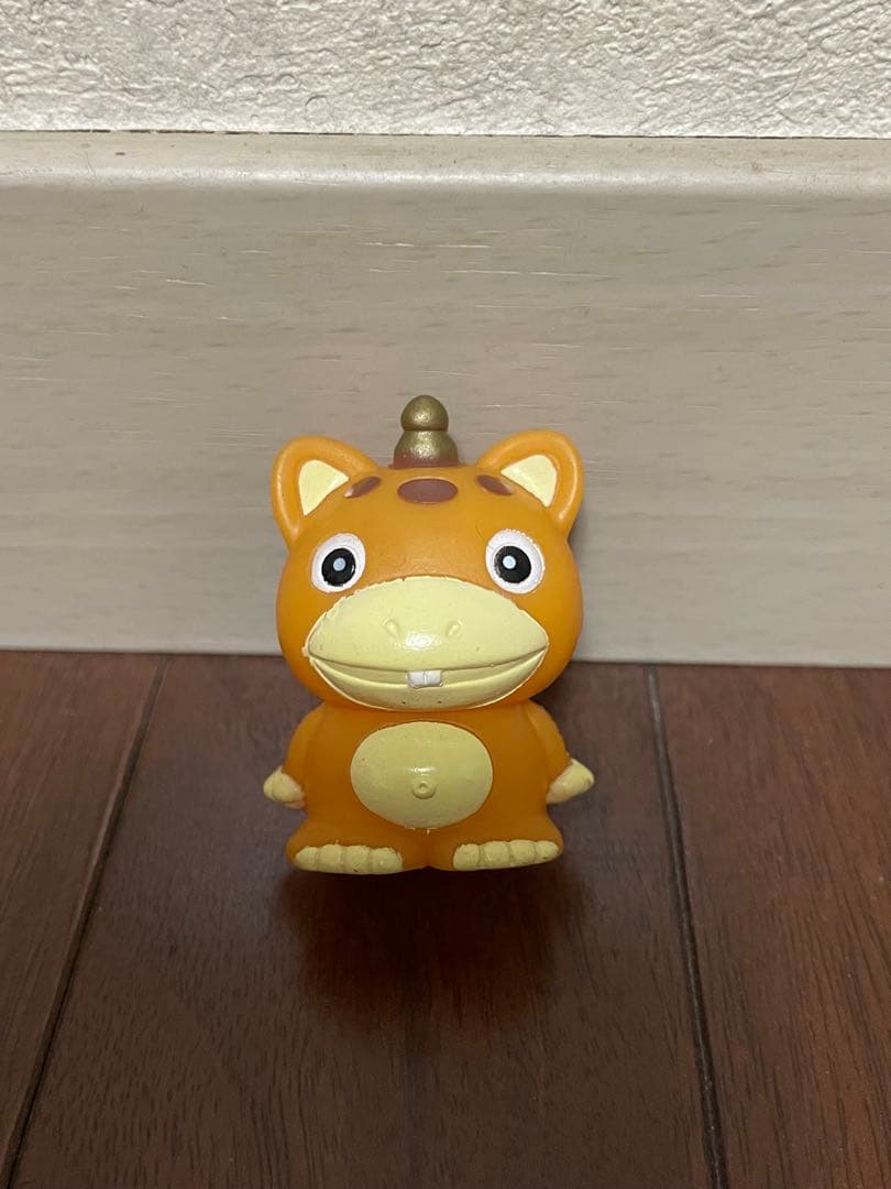 怪獣ブースカセット、フィギュア、大中小3体、カメラ