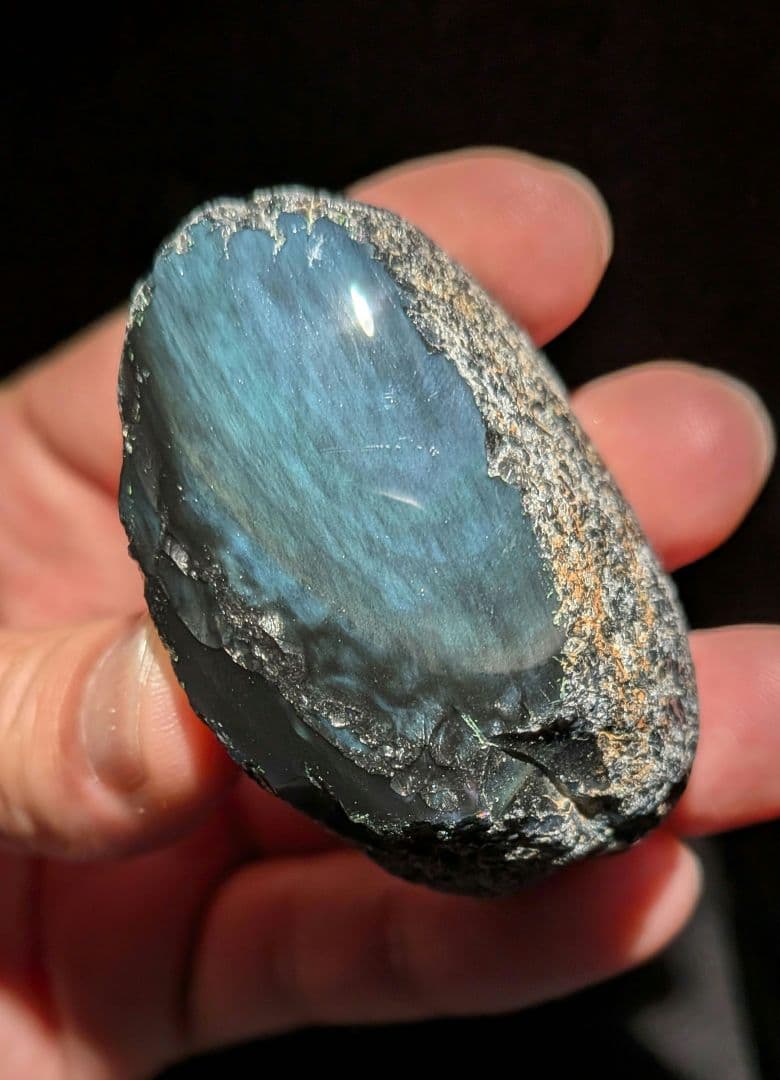 研磨面 十勝石玲瓏 ブルー系レインボーオブシディアン - メルカリ
