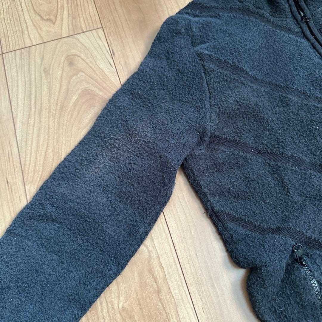 STONE  フード付きパーカー