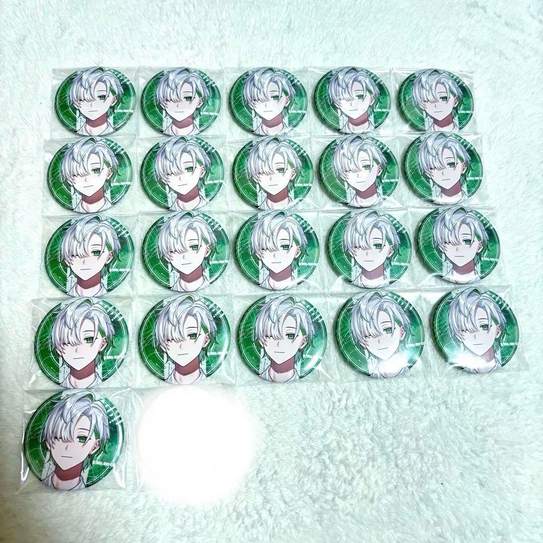 【値下げ中】 クロノヴァ 缶バッジ V かなめ