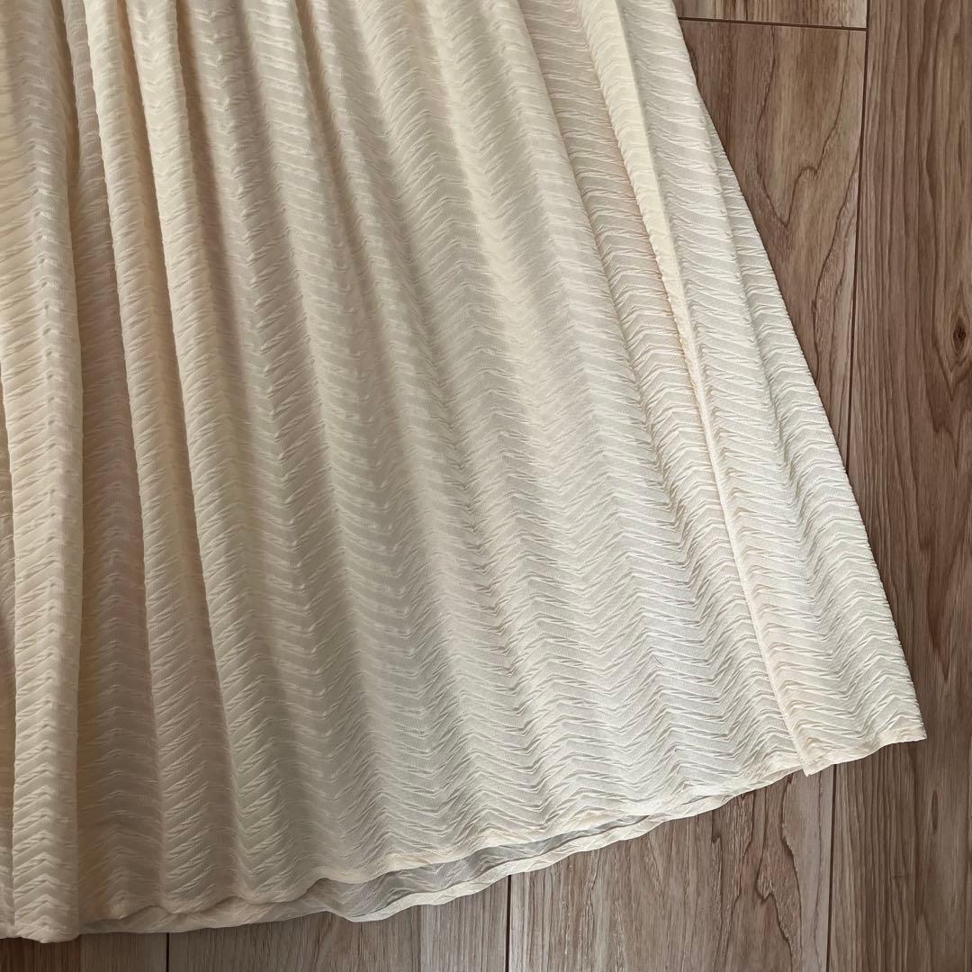 PLEATS PLEASE 白 スカート