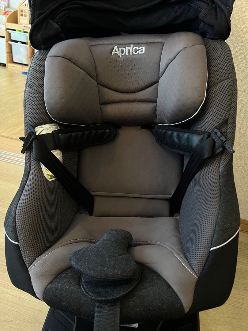 ISOFIX アップリカクルリラプレミアムAB 新生児から
