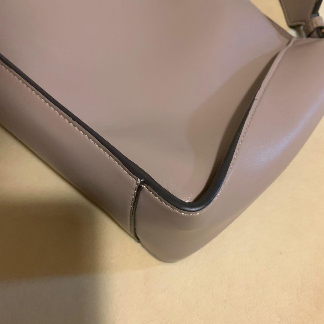 値下げ❣️美品Stella McCartney クロスボディバッグ ロゴ ベージュ