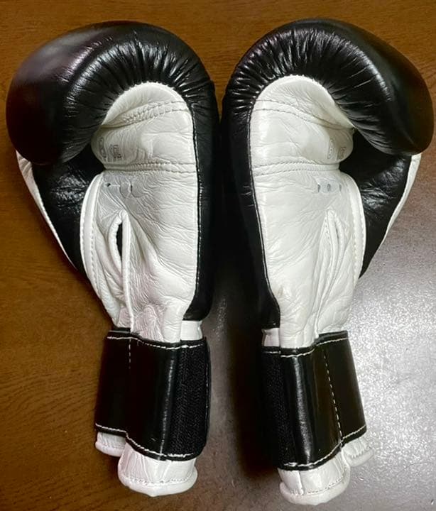 winning ウィニングボクシンググローブ ホワイト 8オンス MS-200B