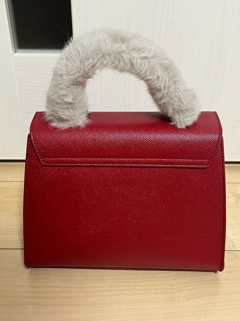 ゆ*様 ジルスチュアート　ランダムビジューファーハンドルバッグ