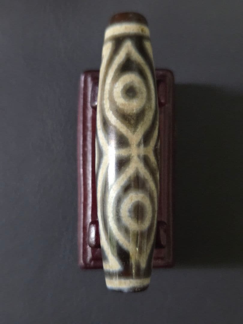 910 天珠 龍眼天珠 龍六眼天珠 dzibeads 八眼天珠