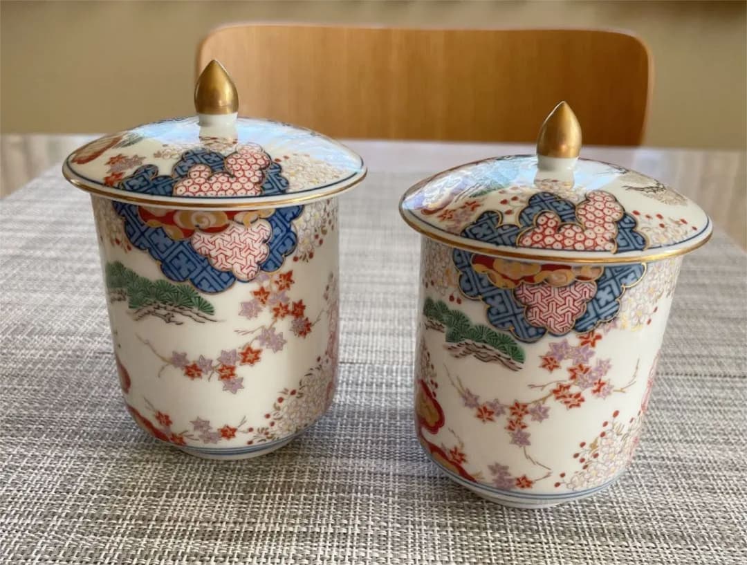 有田焼 賞美堂其泉窯 春秋文 組湯呑み 賞美堂 秋草 瓔珞文 煎茶揃 5