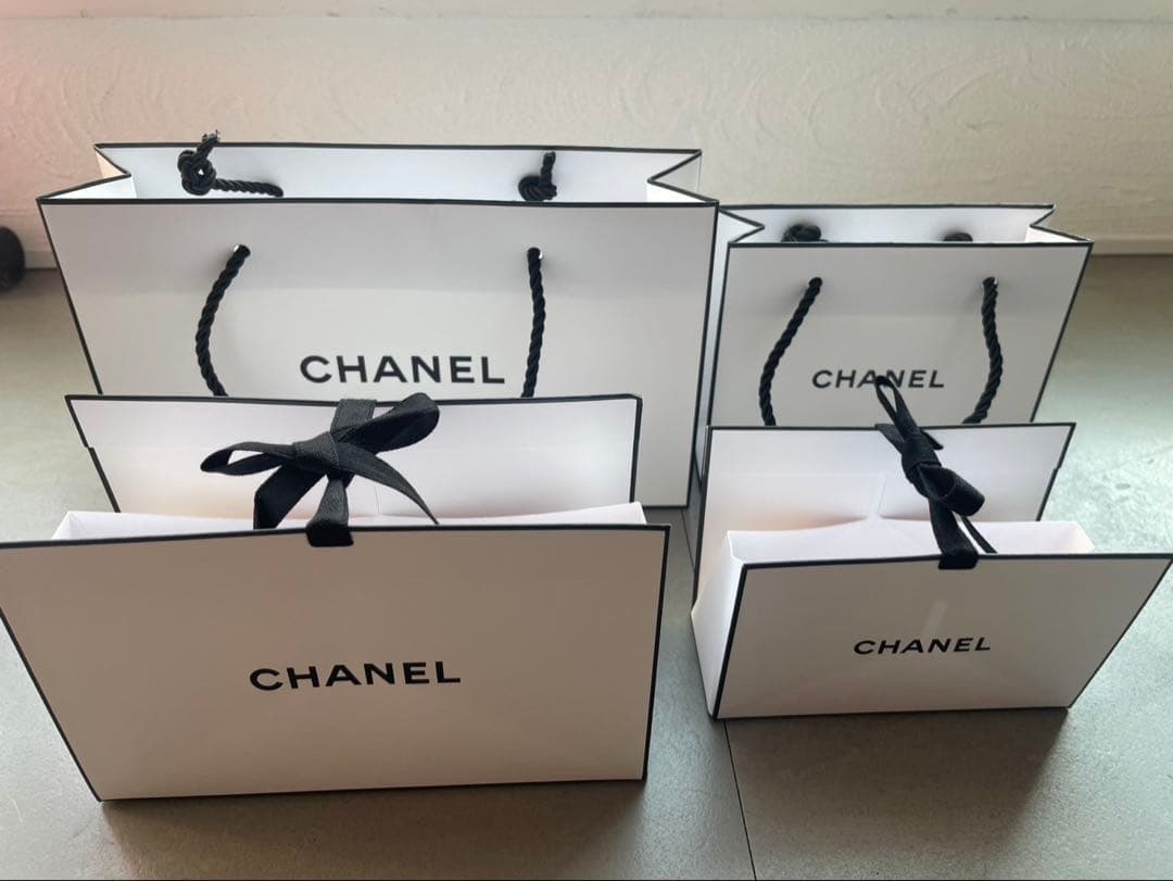 CHANEL ショップ袋 ショッパー ギフトボックス - メルカリ