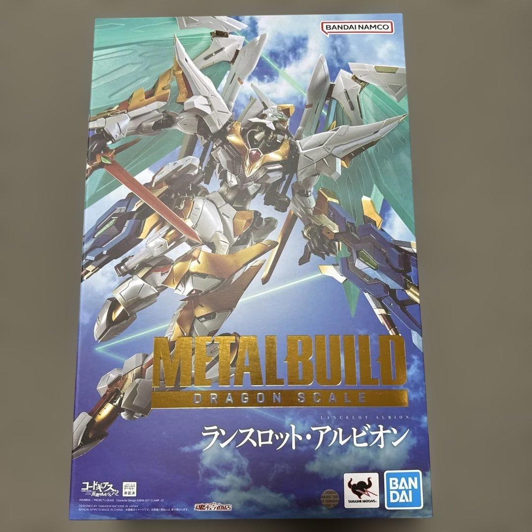 BANDAI LBUILD ランスロット・アルビオン コードギアス 新潔のアルマリア』ランスロット・アルビオンゼロがMETAL