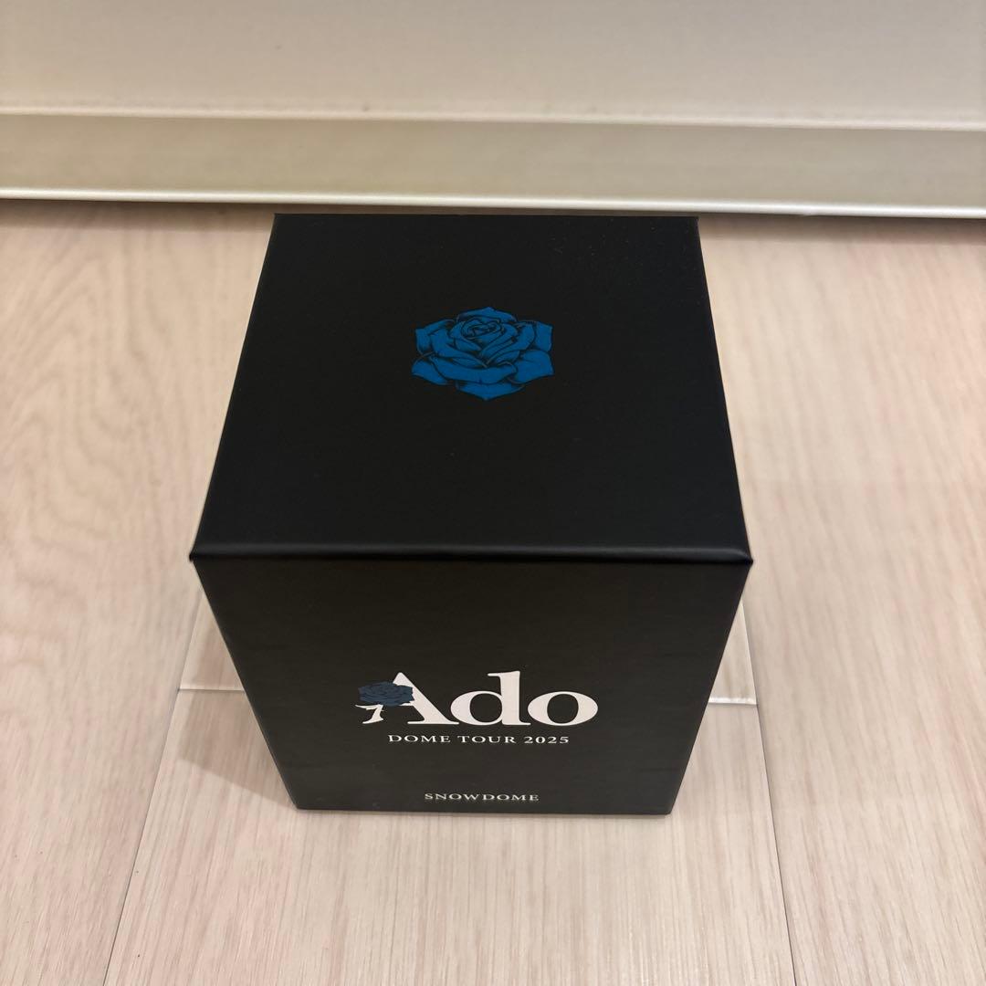 AdoよだかVIP特典スノードーム+ブローチ【新品・未使用】+ペンライト+おまけ