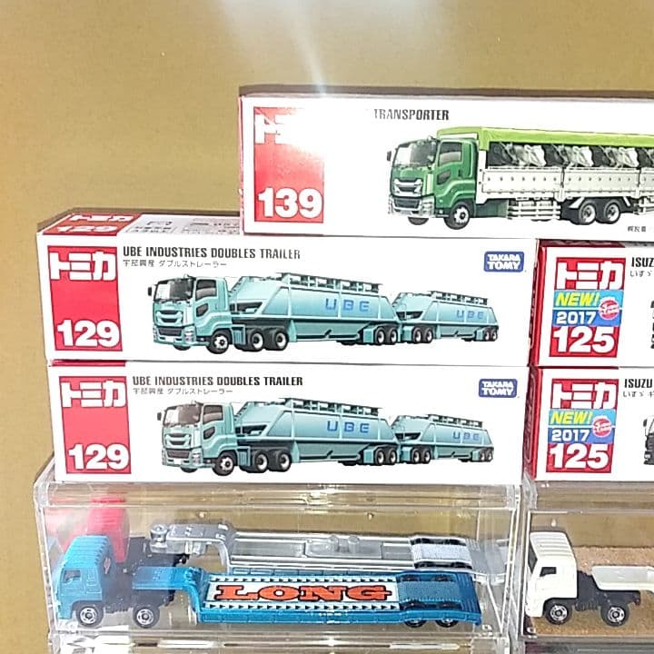 トミカ　いすゞ ギガ　オリジナルギガントス36台セット