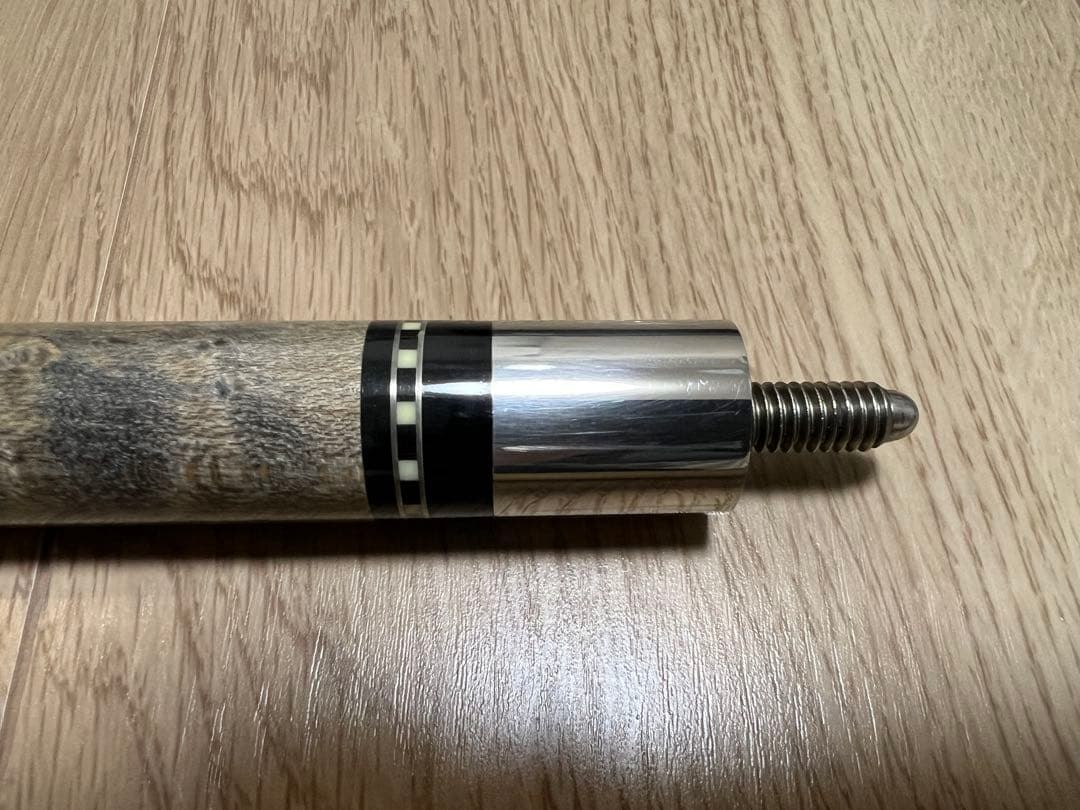 ビリヤード　ルカシー　キュー