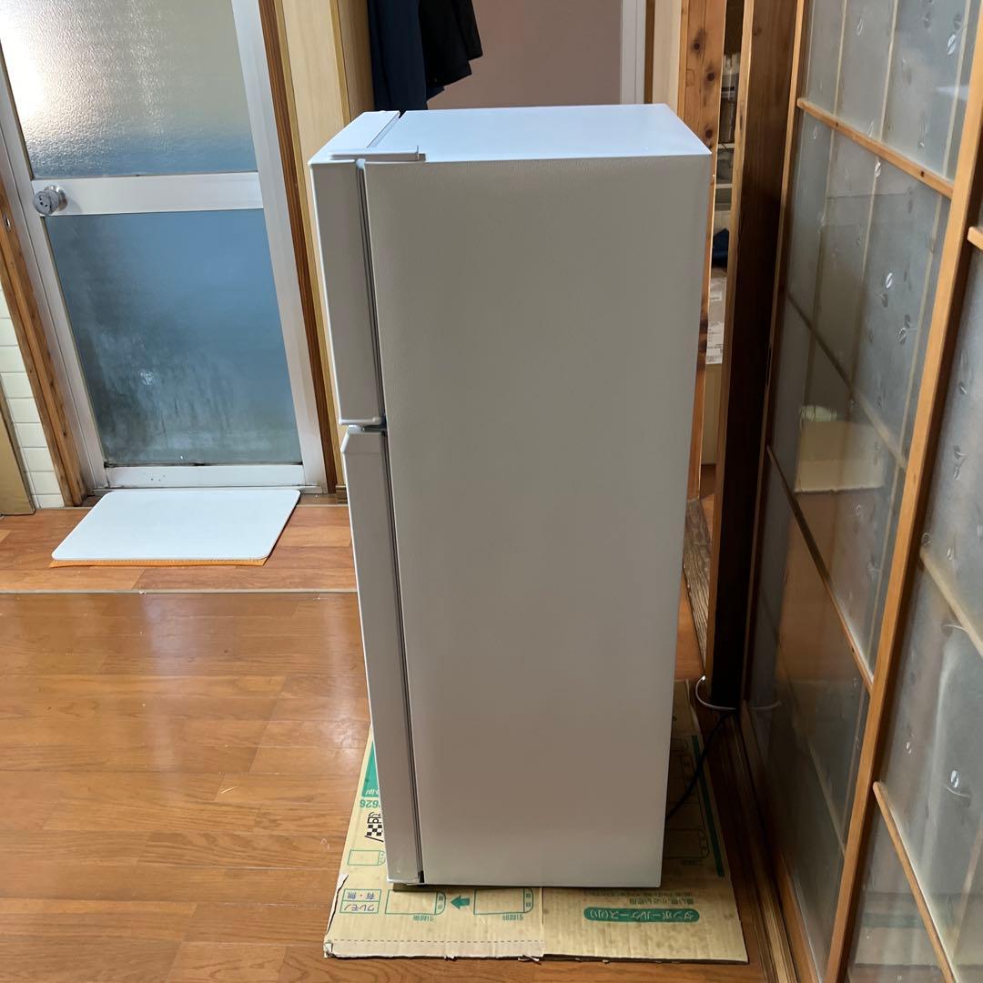 2ドア120リットル冷蔵庫