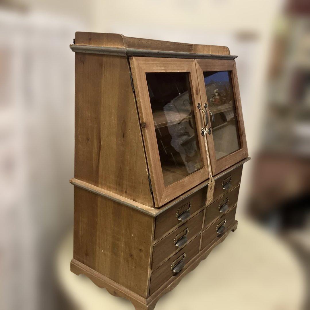マニー グランシュマン 木製アンティーク風キャビネット ガラス2枚扉