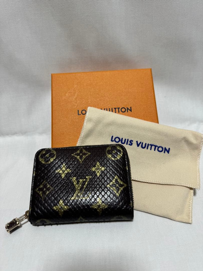 ☆正規品☆希少☆LouisVuitton☆ルイヴィトン☆パイソンジッピー