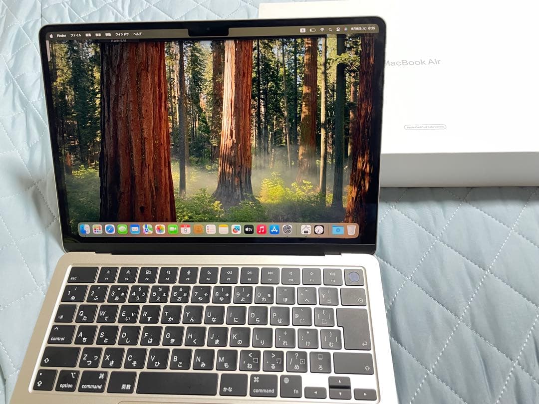 MacBook Air M2 13.6inch スターライト 極美品　5月購入