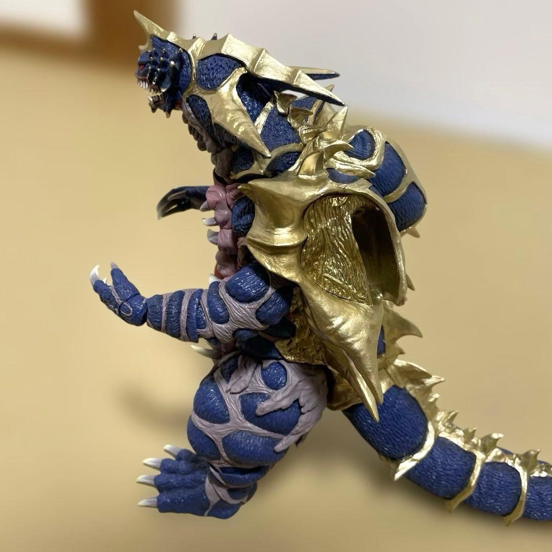 S.H.Figuarts キングオブモンス　フィギュアーツ　ウルトラマン　ガイア