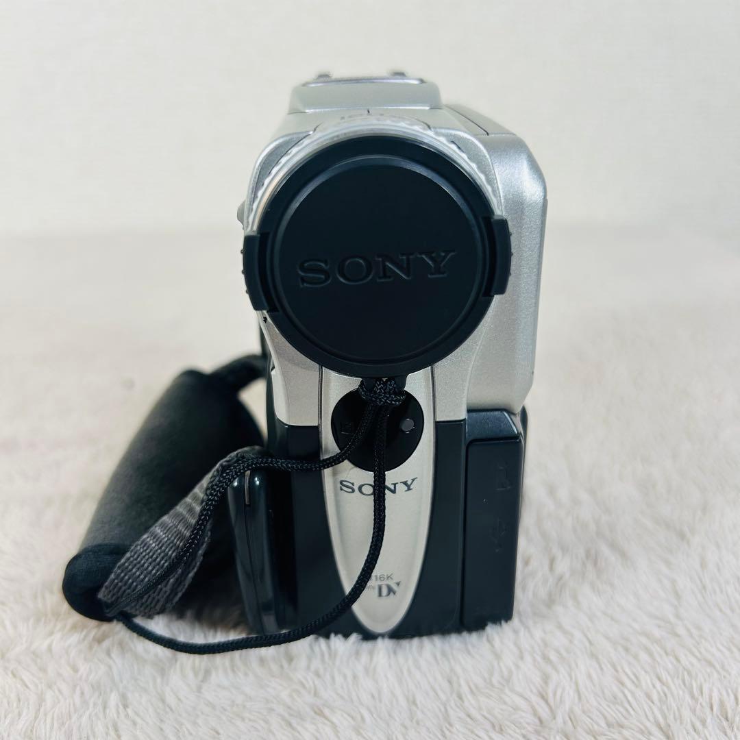 【美品】SONY DCR-PC101 デジタル ビデオカメラ 付属品あり