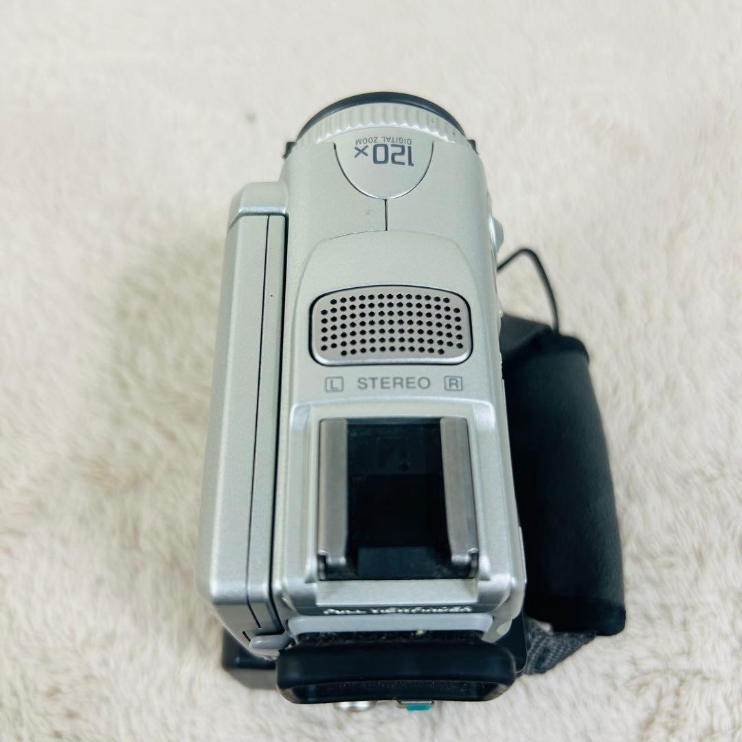 【美品】SONY DCR-PC101 デジタル ビデオカメラ 付属品あり