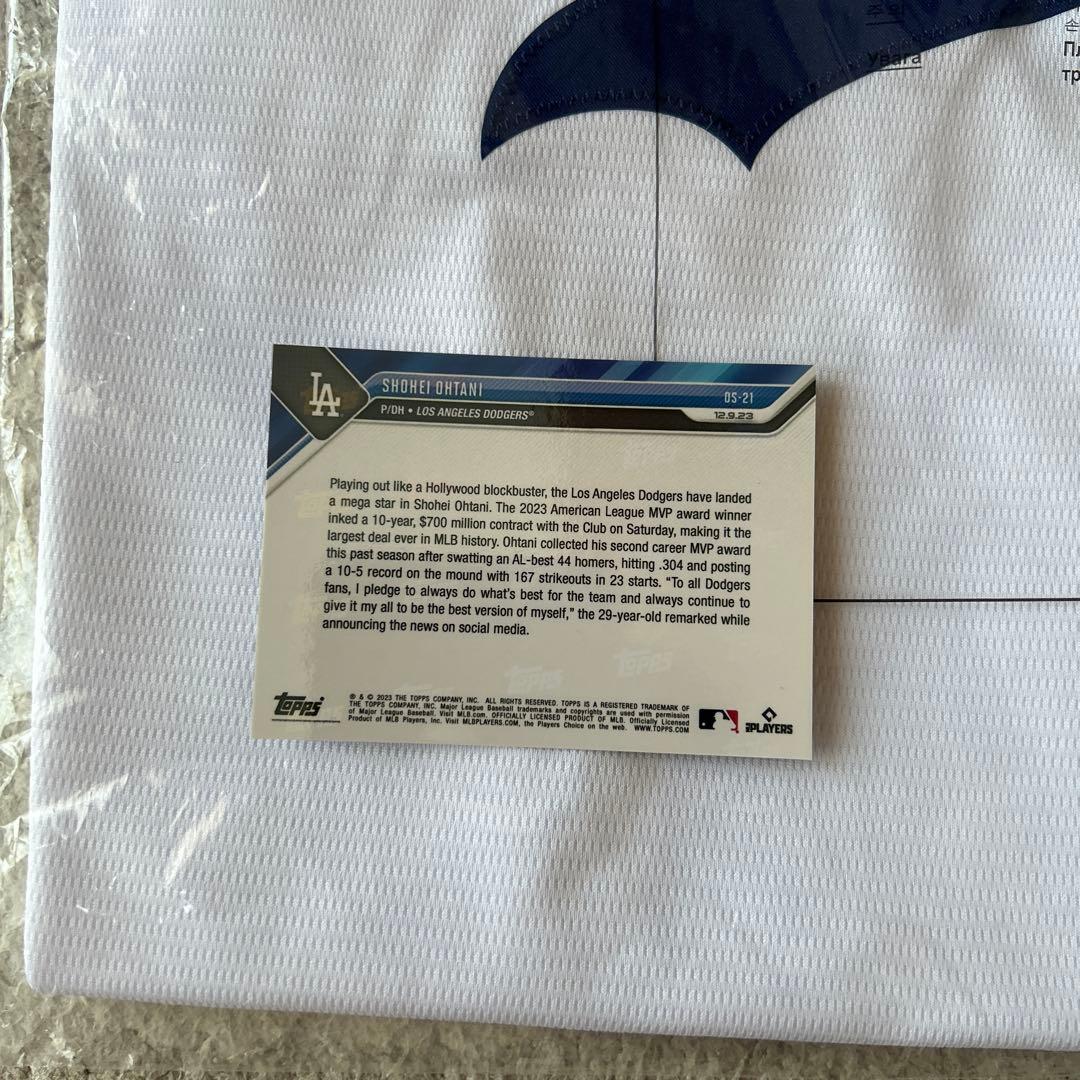 ドジャース　大谷翔平　リミテッド　ユニフォーム カード付き