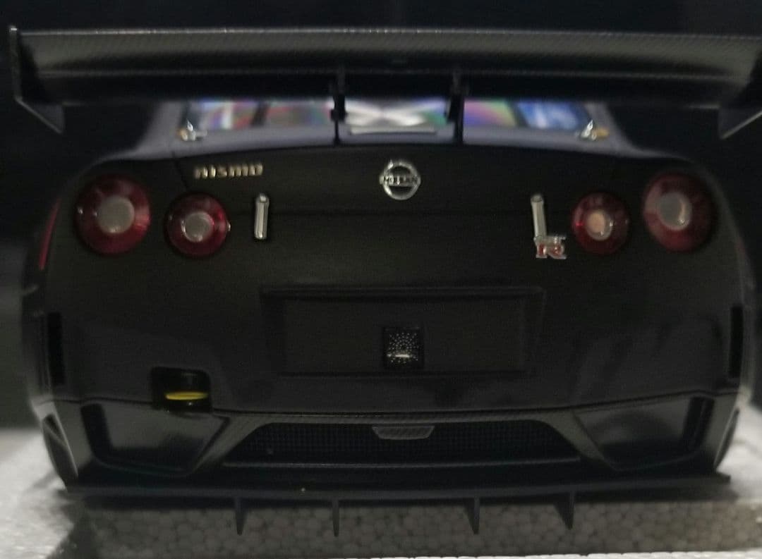 【レア美品】オートアート 1/18 日産 GT-R R35 FIA GT1