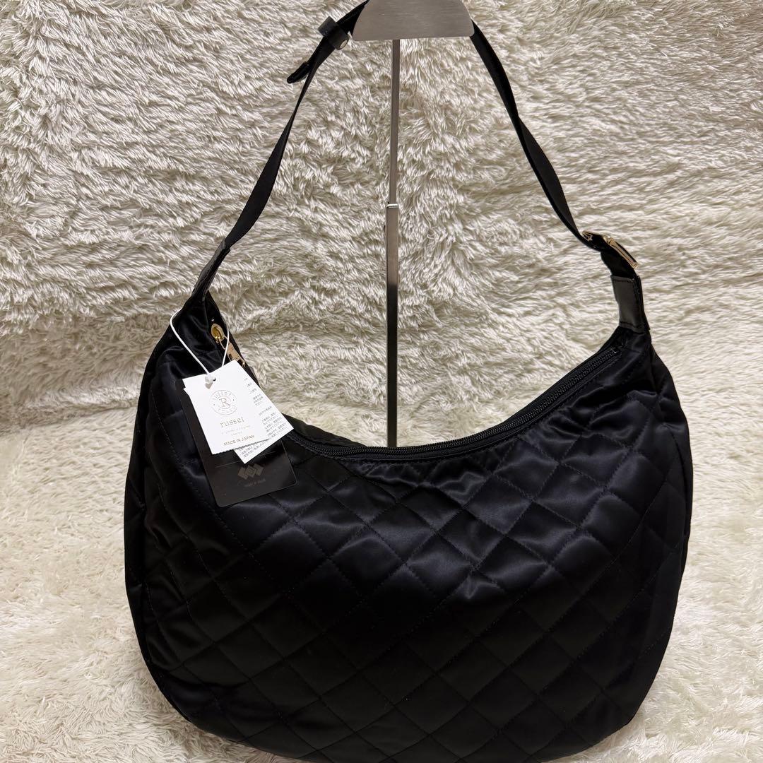 新品タグ付き✨ラシット　キルティングラウンドビッグショルダーバッグ　黒　肩掛け