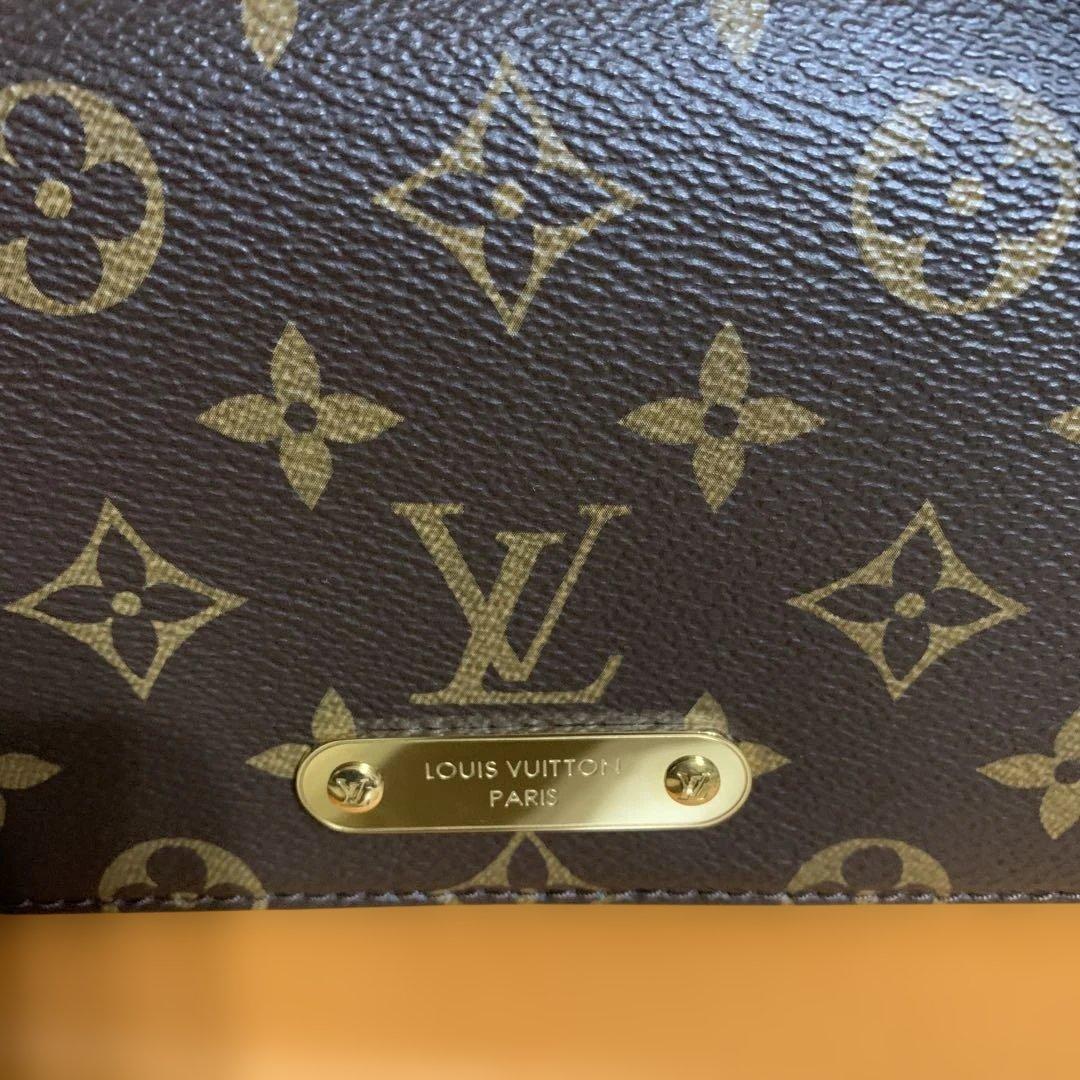 ⭐︎　LOUIS VUITTON ウォレットオンチェーン リリー