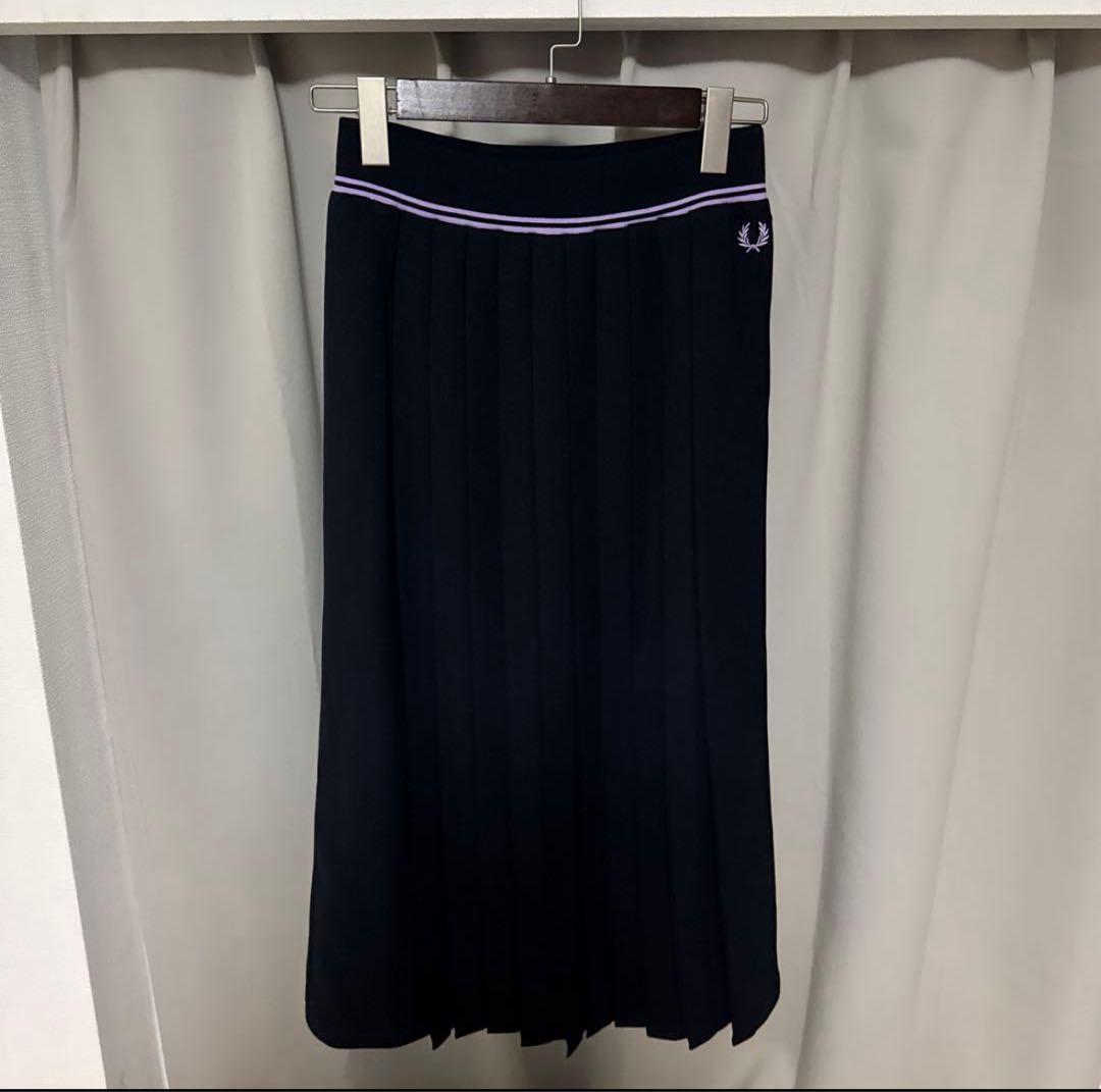 【値下げ不可】Fred Perry Tipped Pleated Skirt