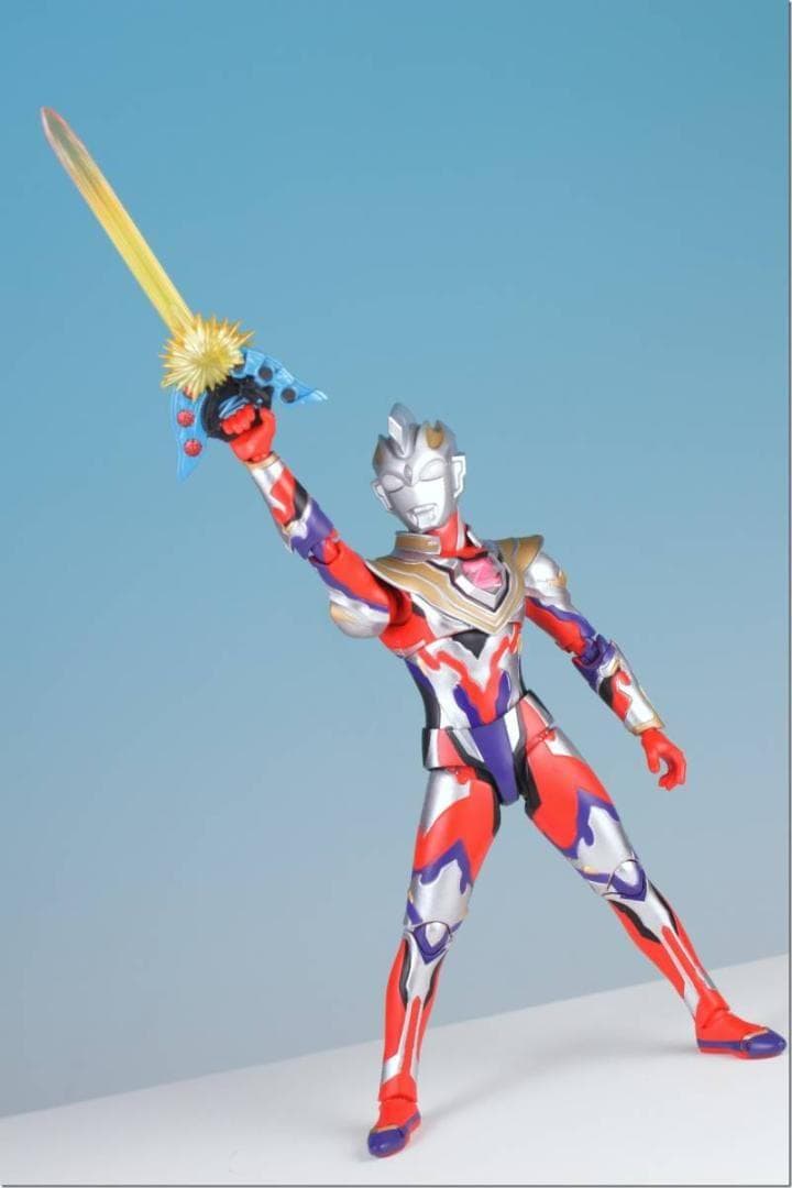 ★魂ウェブ商店 S.H.Figuarts ウルトラマンゼット ガンマフューチャー