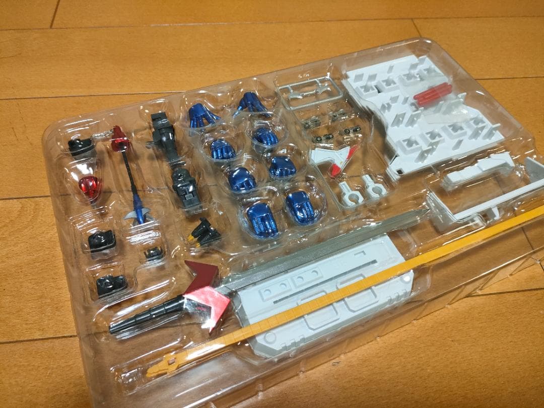 【中古・美品】バンダイ 超合金魂 GX-31V ボルテスV 40周年記念Ver.