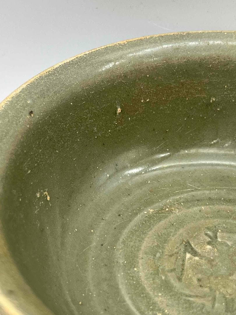 宋から元時代 青磁 龍泉窯暗刻模様弦文碗 鉢 茶碗 唐