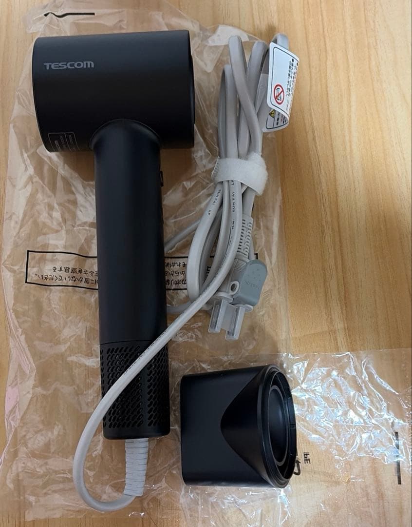 TESCOM マイナスイオンヘアドライヤー　TD760A
