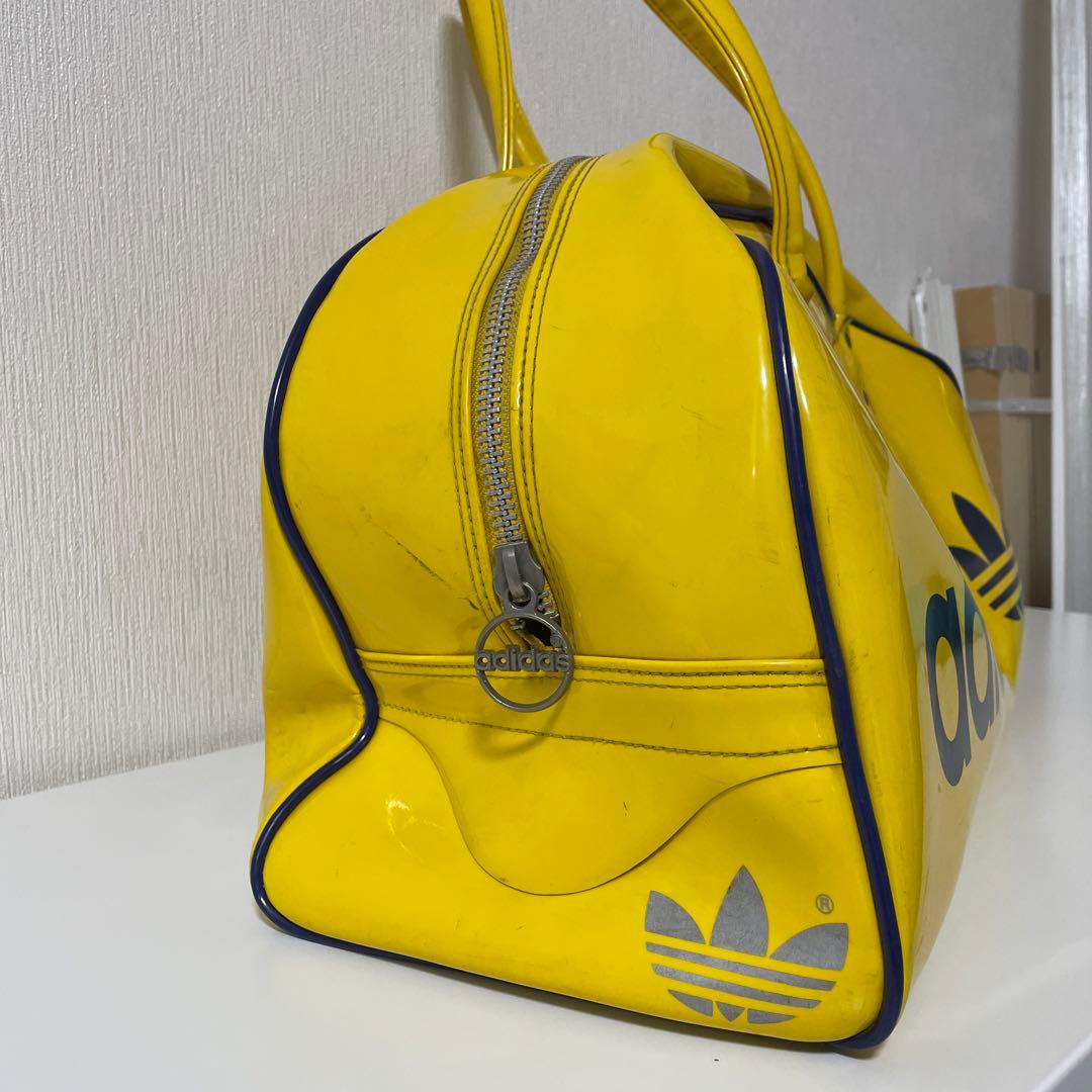 アディダス ヴィンテージ エナメルボストンバッグ - メルカリ
