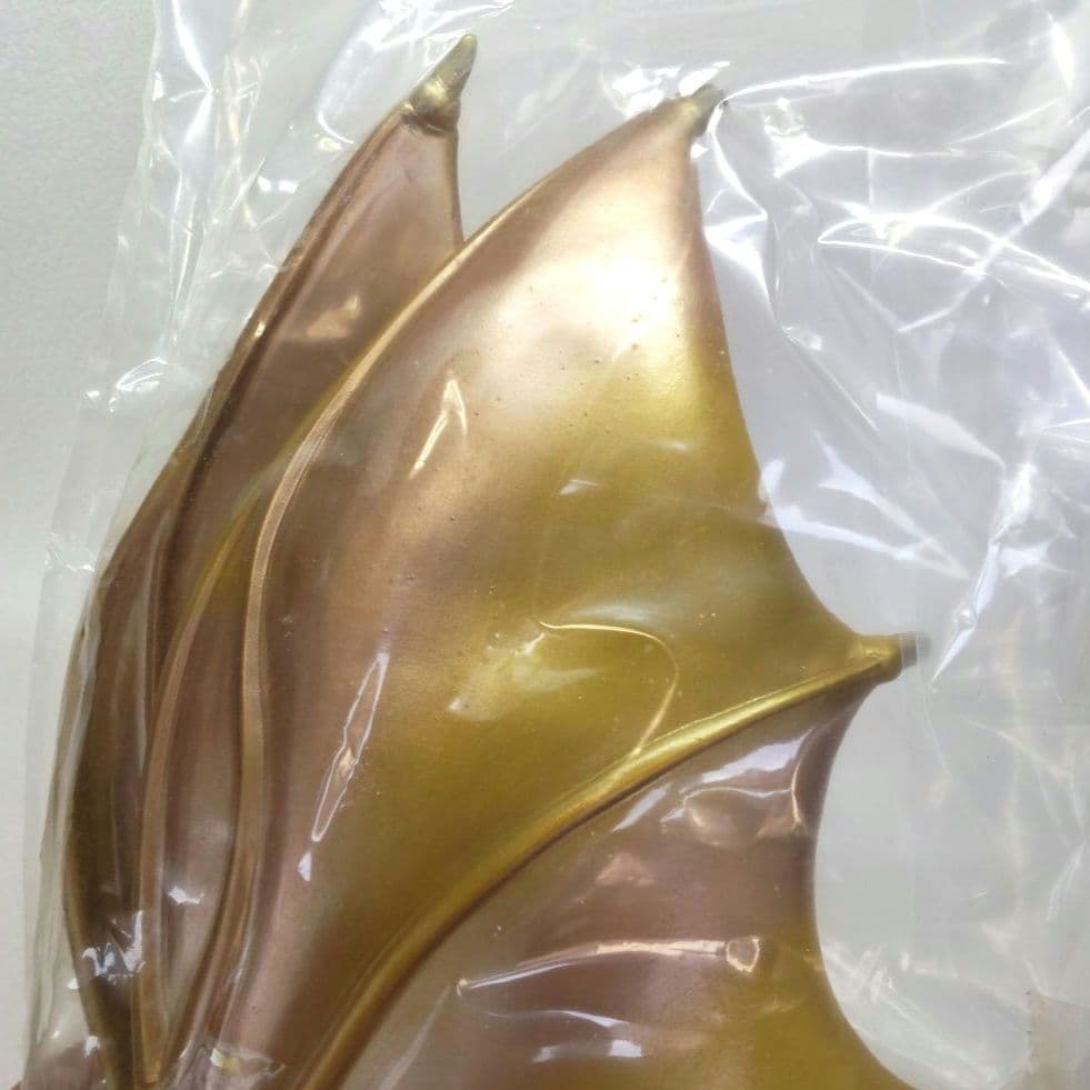 〈未使用未組立て〉バンダイ 超ドラゴン怪獣キングギドラ ～モスラ3