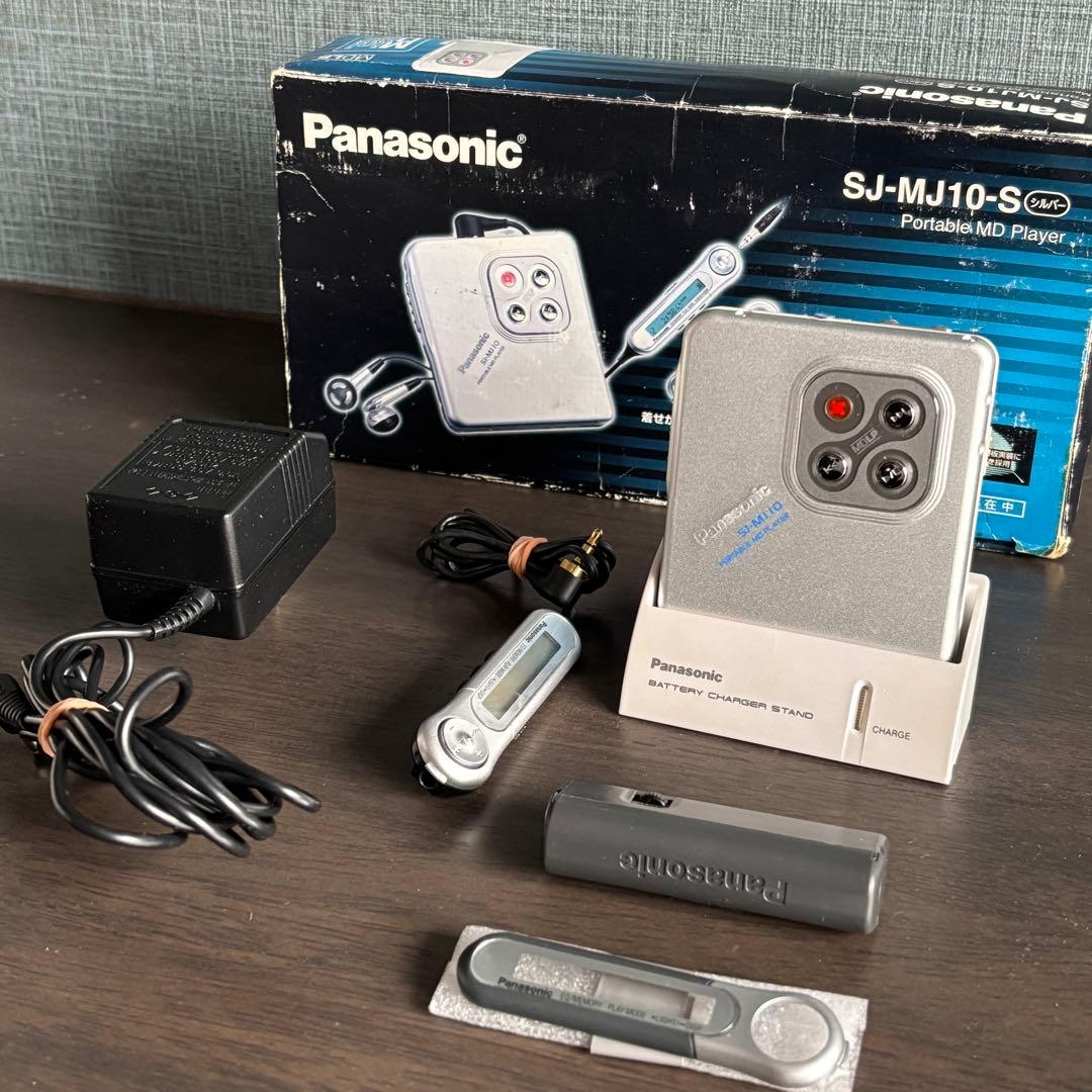 中古】 Panasonic パナソニック ポータブルMDプレーヤー SJ-MJ10