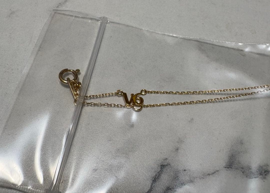 V6 x Bijou Timeless ブレスレット