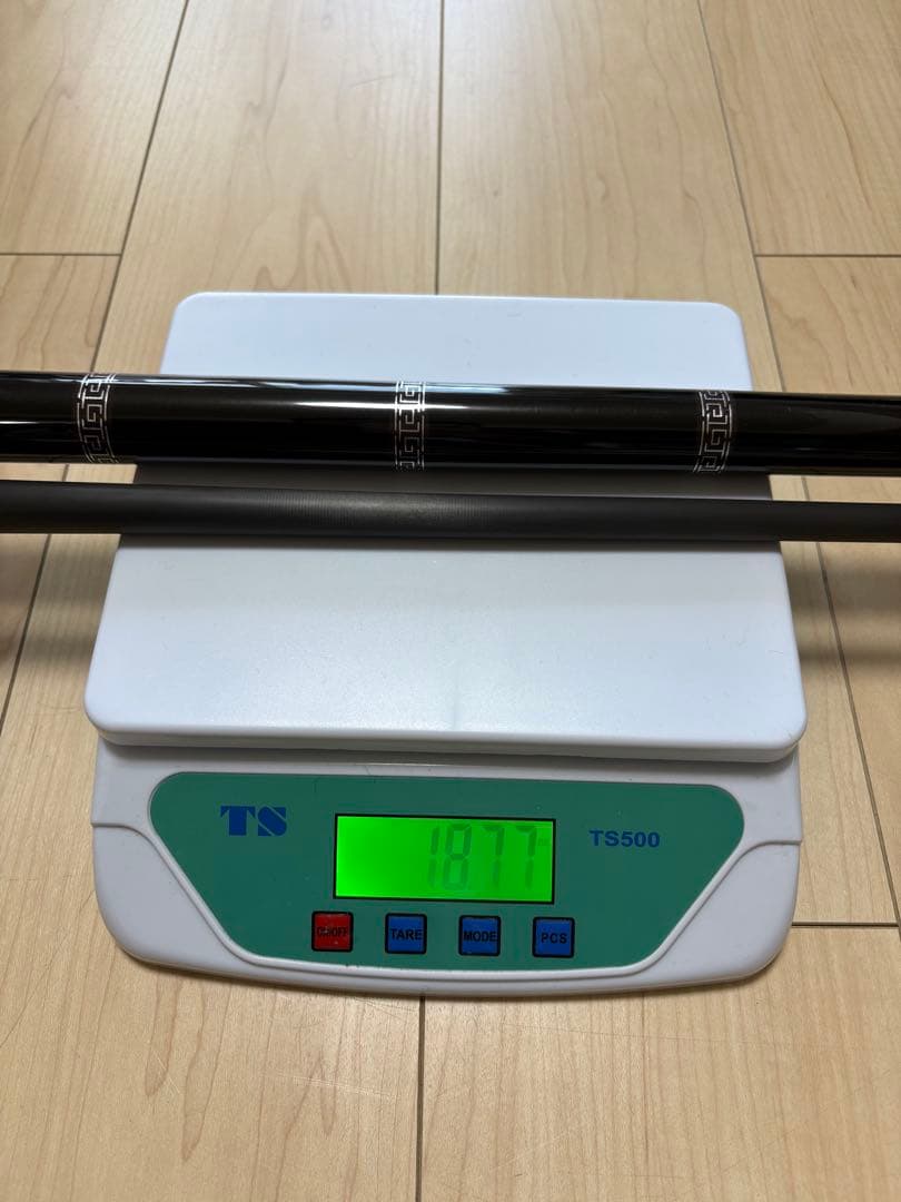 【新品】カーボンシャフト ビリヤードキュー 11.8mm／高耐久・低トビ性能