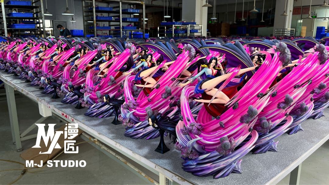 ワンピース　ボア・ハンコック　ガレージキッド　フィギュア　完成品