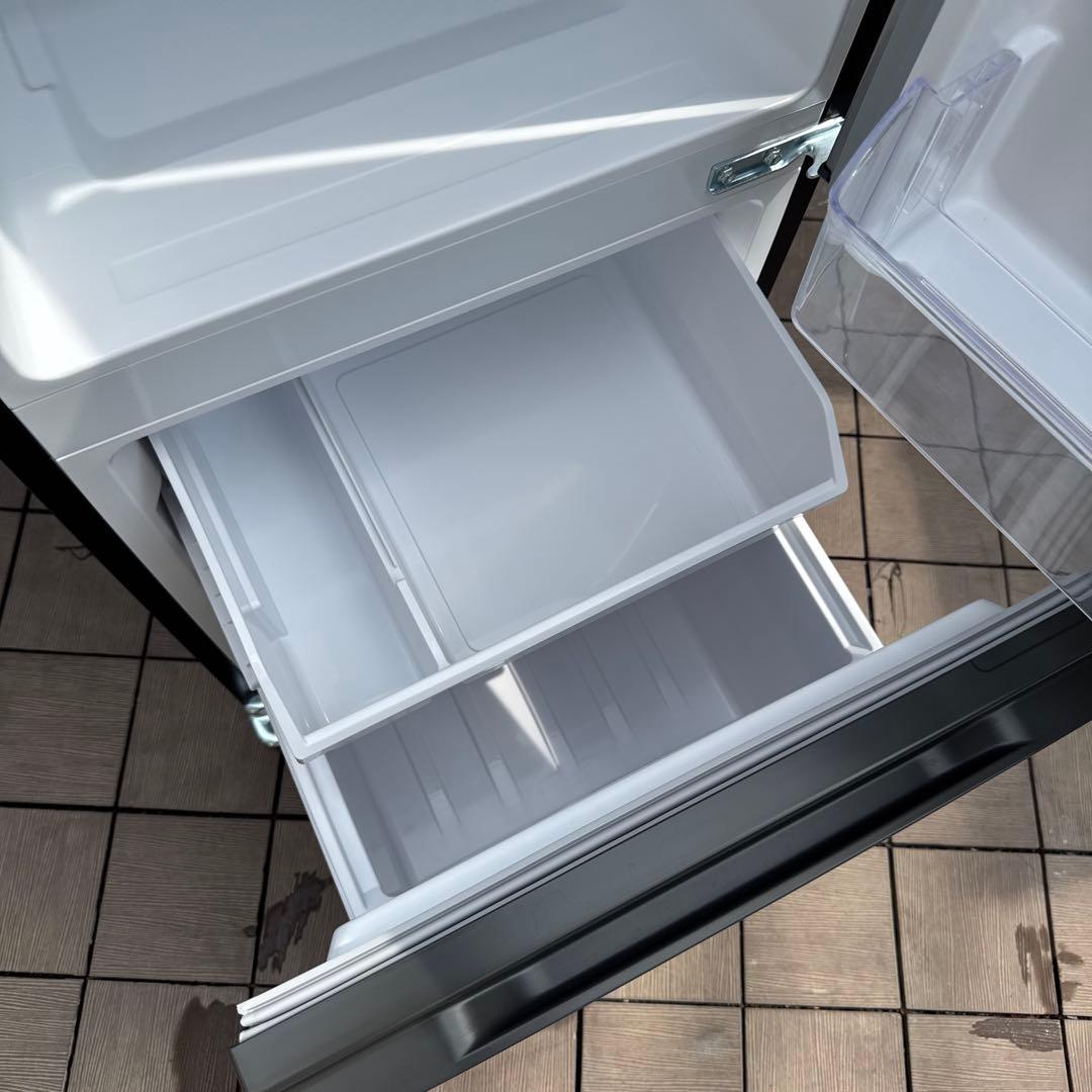 ほぼ未使用 2023年製 AQUA 冷蔵庫 幅49.5cm /135L /2ドア