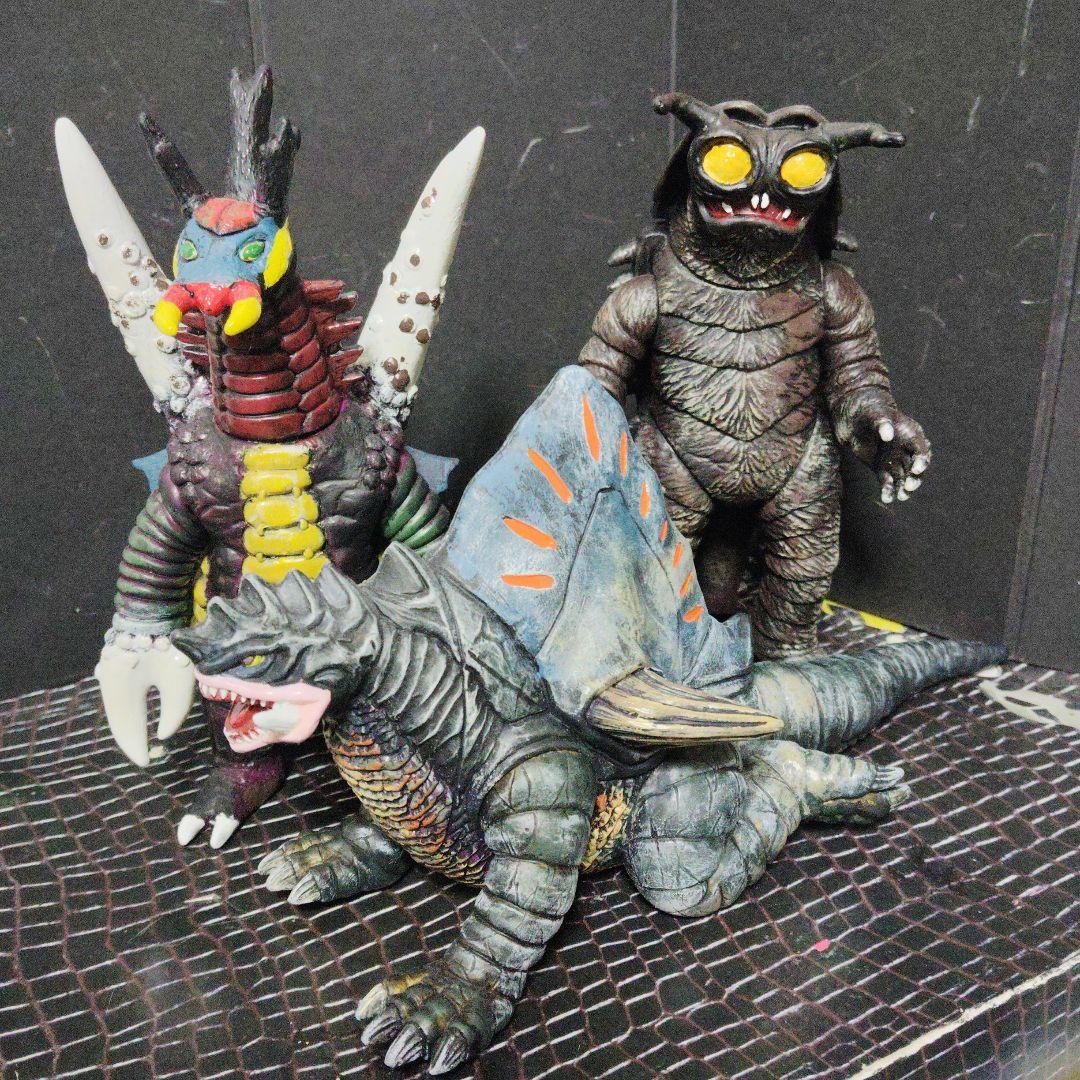 上野淳子様専用ウルトラ怪獣上野淳子様専用ウルトラ怪獣旧型セット