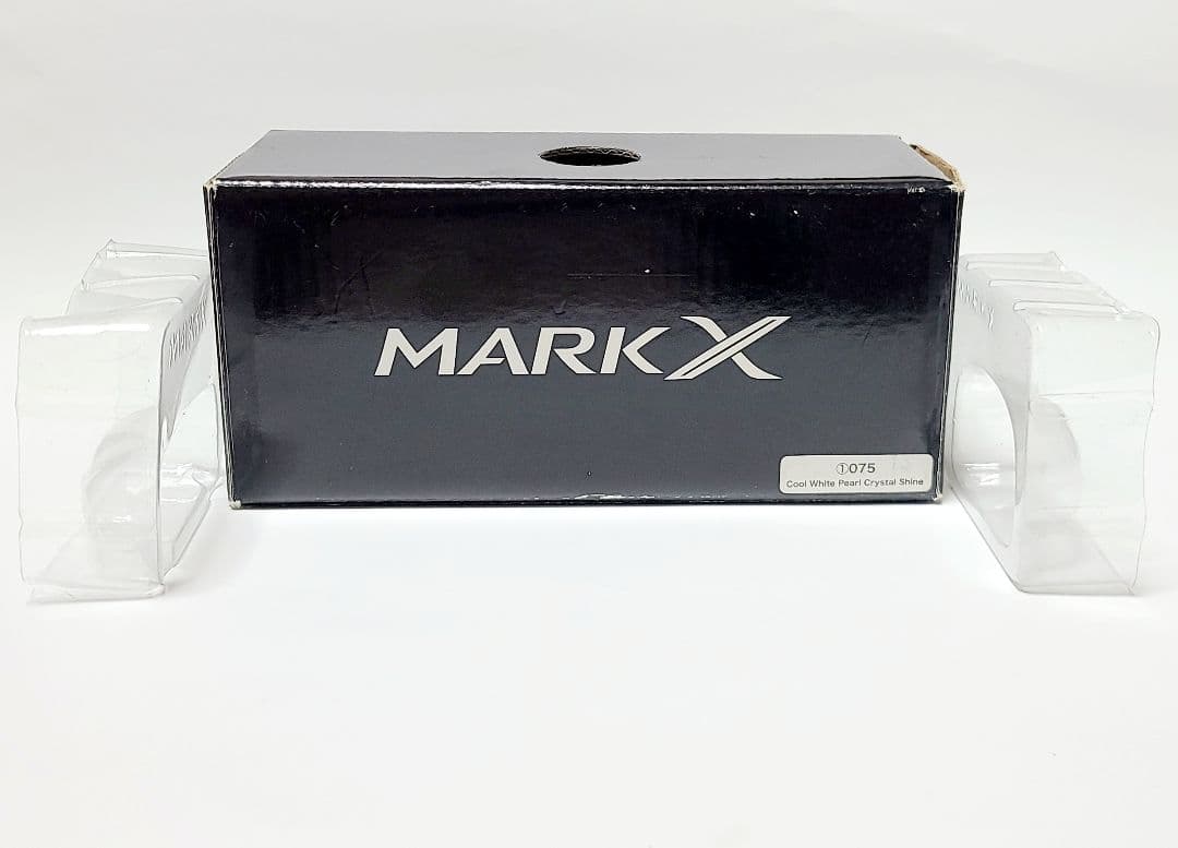 トヨタ 120系マークX カラーサンプル