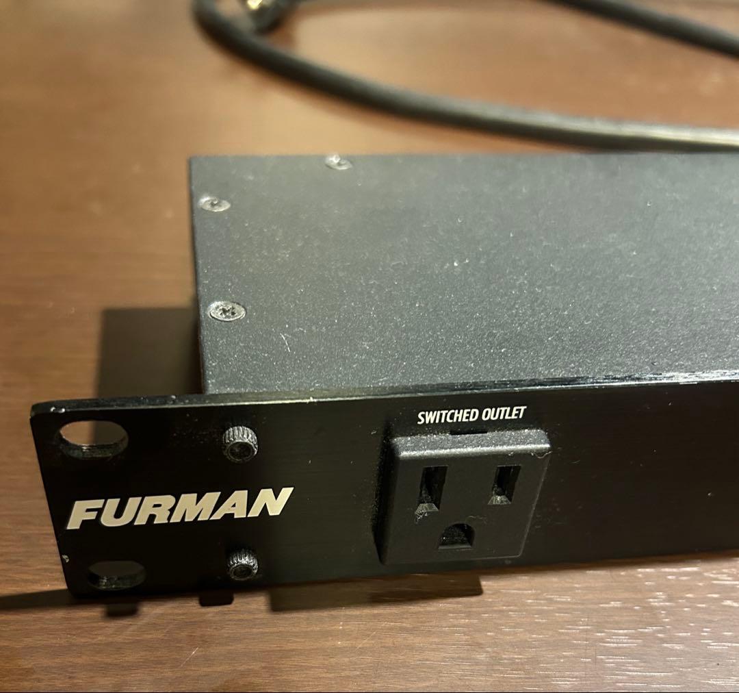 FURMAN M-8X2 パワーディストリビューター ラックマウント電源タップ