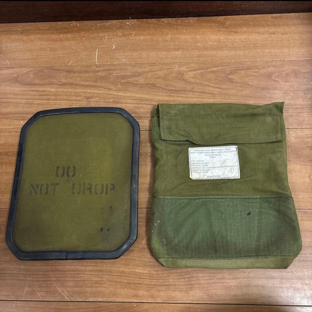 米軍実物 PRU－60A HARD BALLISTIC ARMOUR プレートM - メルカリ