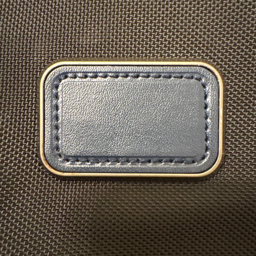 【日本限定カラー】tumi スリム・バッグパック