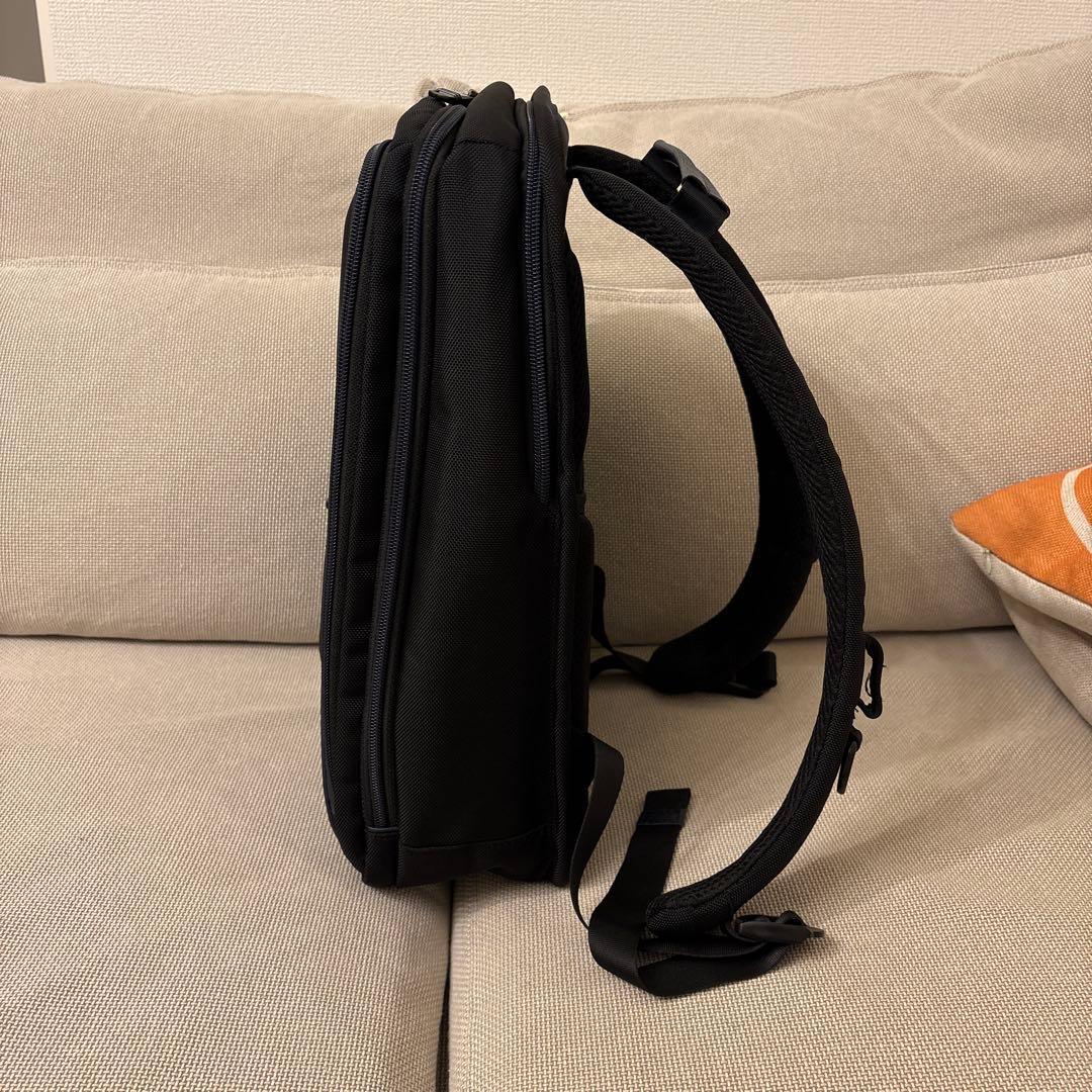 【日本限定カラー】tumi スリム・バッグパック